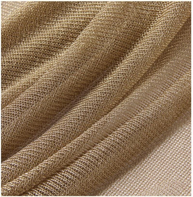 Tissu observateur Bergame en M - Crystal Mesh Fabric avis et prix